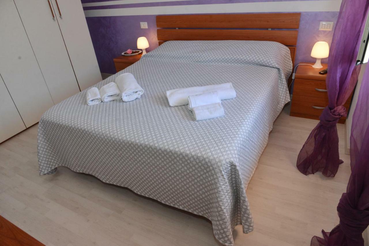 I Villini Affittacamere Fiumicino Ngoại thất bức ảnh
