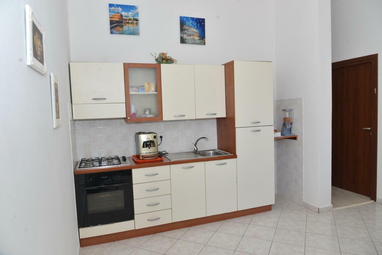 I Villini Affittacamere Fiumicino Ngoại thất bức ảnh