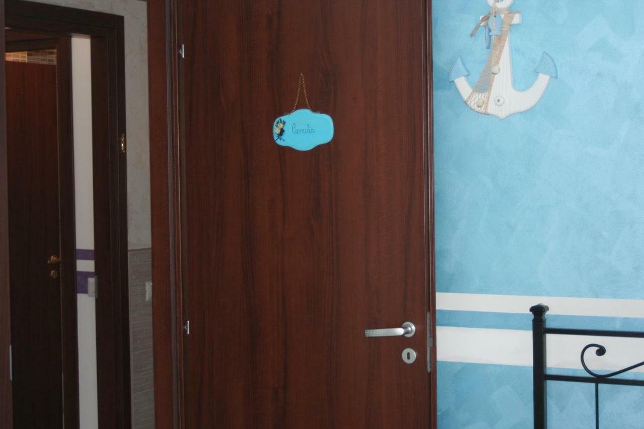I Villini Affittacamere Fiumicino Ngoại thất bức ảnh