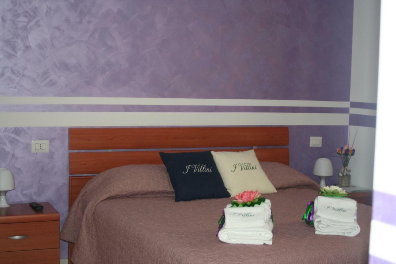 I Villini Affittacamere Fiumicino Ngoại thất bức ảnh